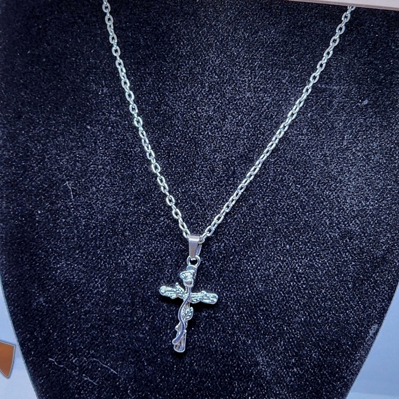 💖Beautiful Women's Cross Necklace - Picture 2 of 2